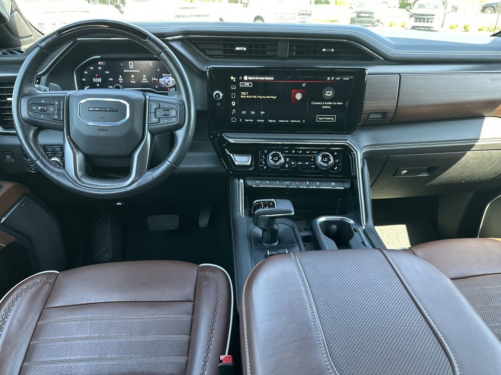 Used 2024 GMC Sierra 1500 Denali Ultimate AWD/4WD image 10