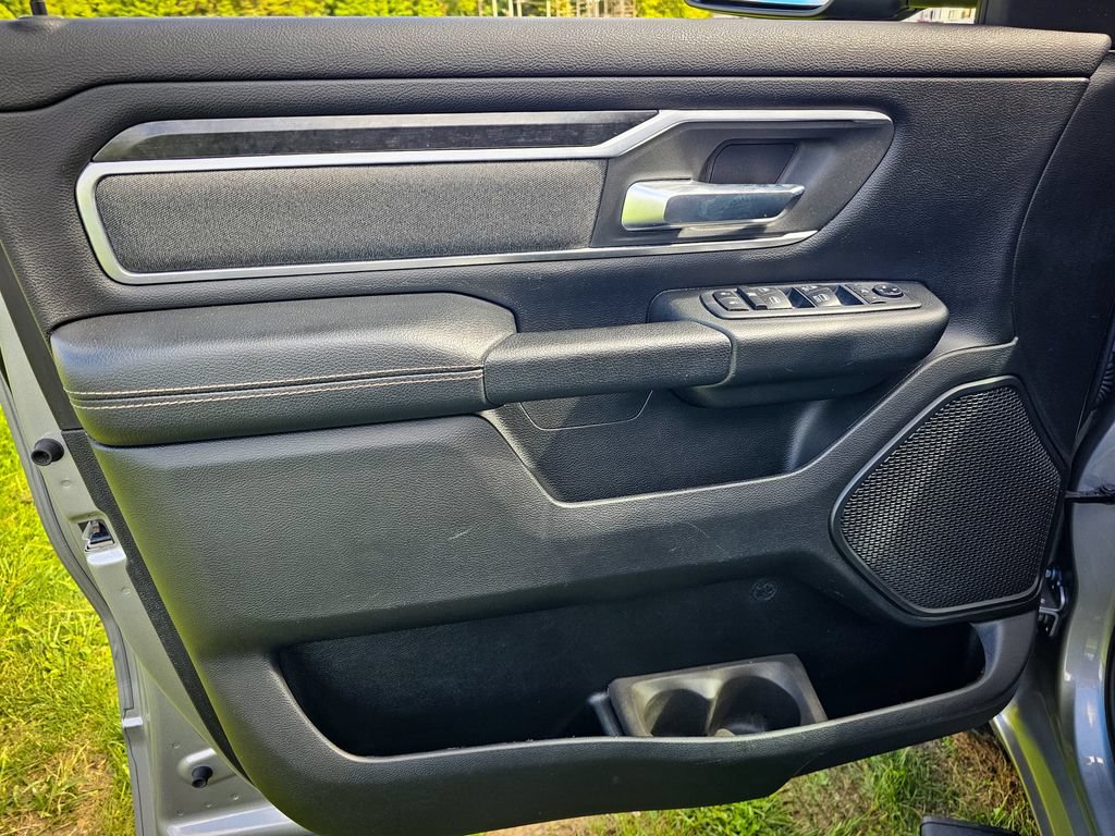Used 2020 RAM 1500 Big Horn AWD/4WD image 10