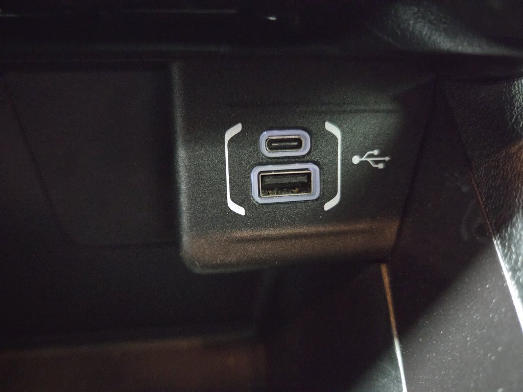 Used 2024 Jeep Compass Sport AWD/4WD image 35