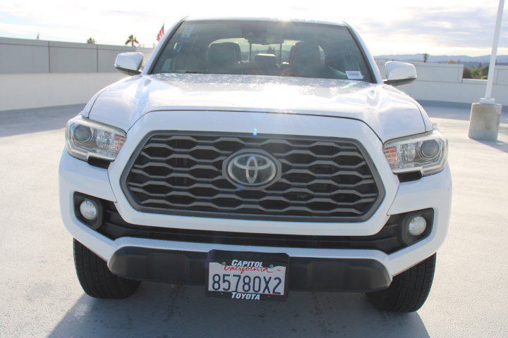 Certified 2020 Toyota Tacoma TRD Off-Road image 8