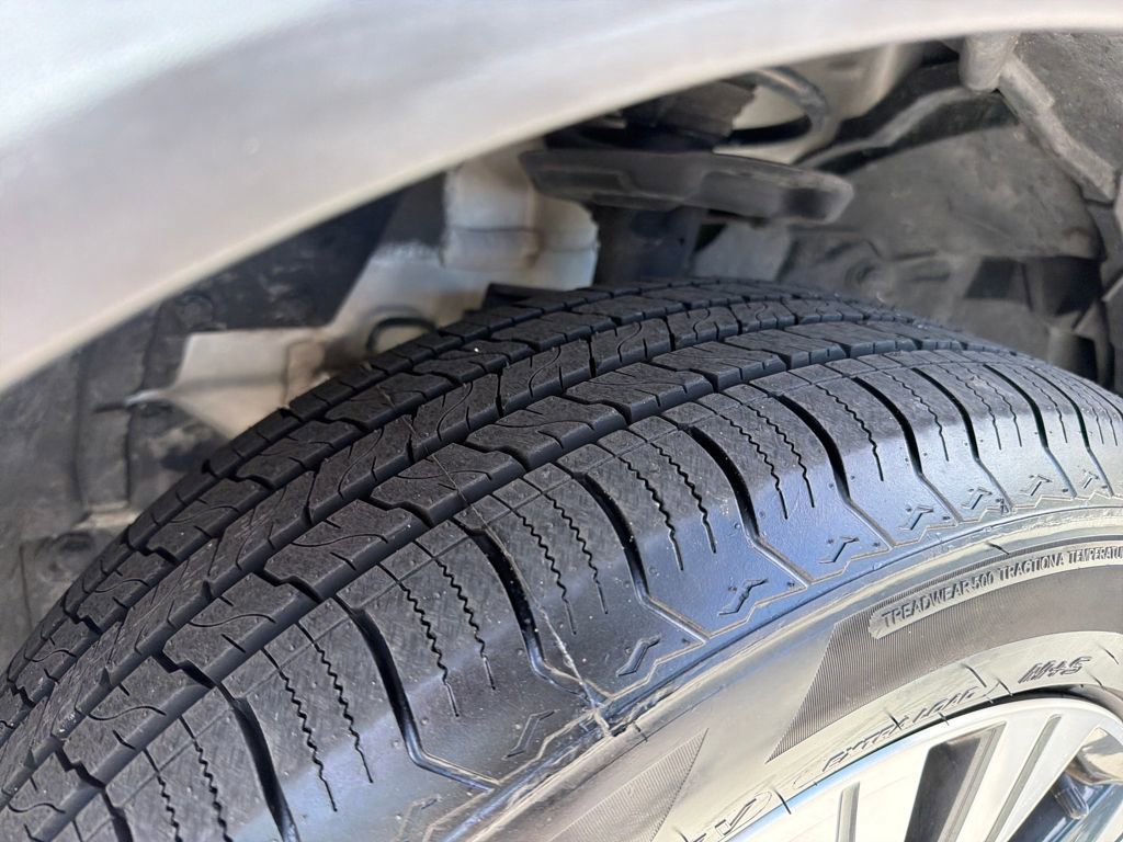 Certified 2021 Nissan Rogue SV w/ Premium Package FWD image 13