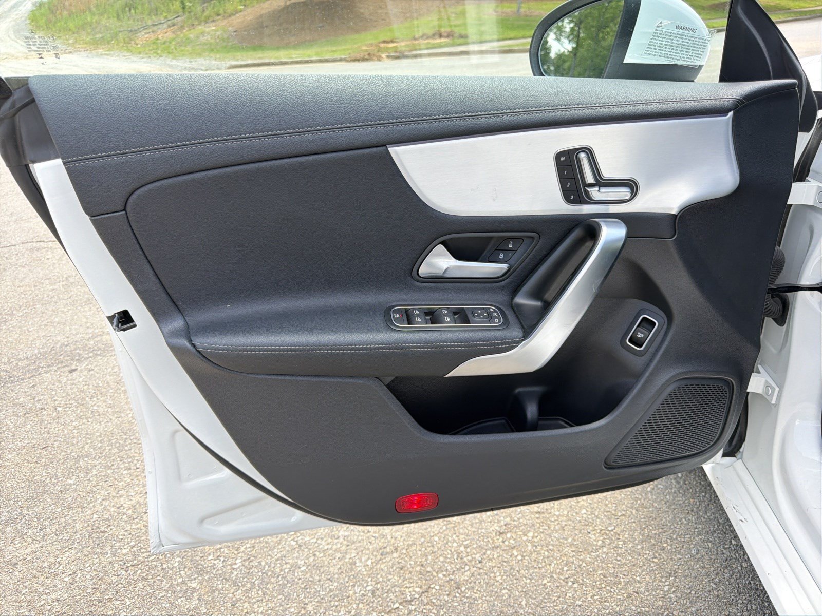 Used 2025 Mercedes-Benz CLA 250 image 10