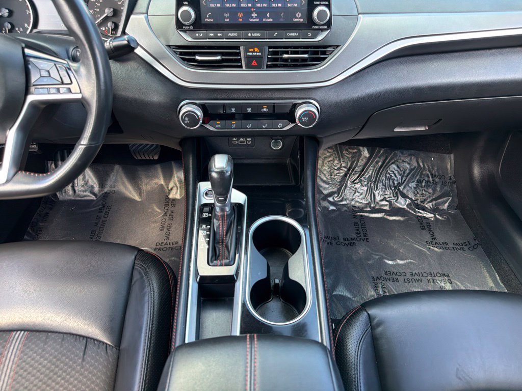 Used 2024 Nissan Altima 2.5 SR FWD image 24