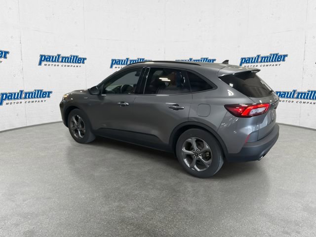 Used 2025 Ford Escape ST-Line FWD image 7