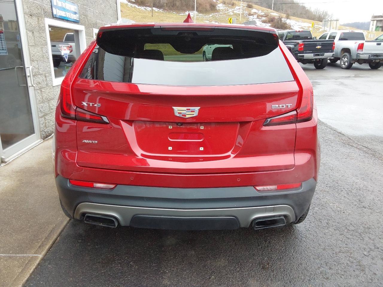 Used 2019 Cadillac XT4 Premium Luxury w/ Enhanced Visibility Package image 4