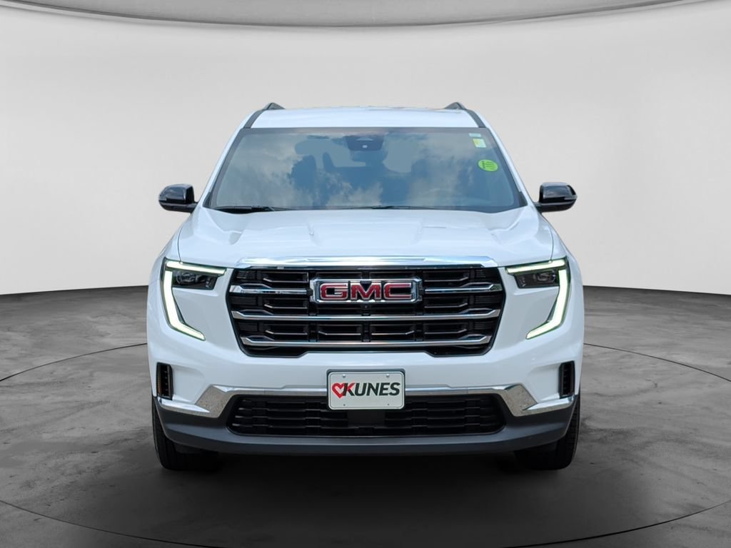 Used 2026 GMC Acadia Elevation w/ LPO, Floor Liner Package AWD/4WD image 2