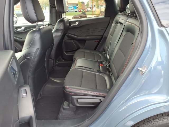 Used 2023 Ford Escape ST-Line w/ Tech Pack #1 AWD/4WD image 17