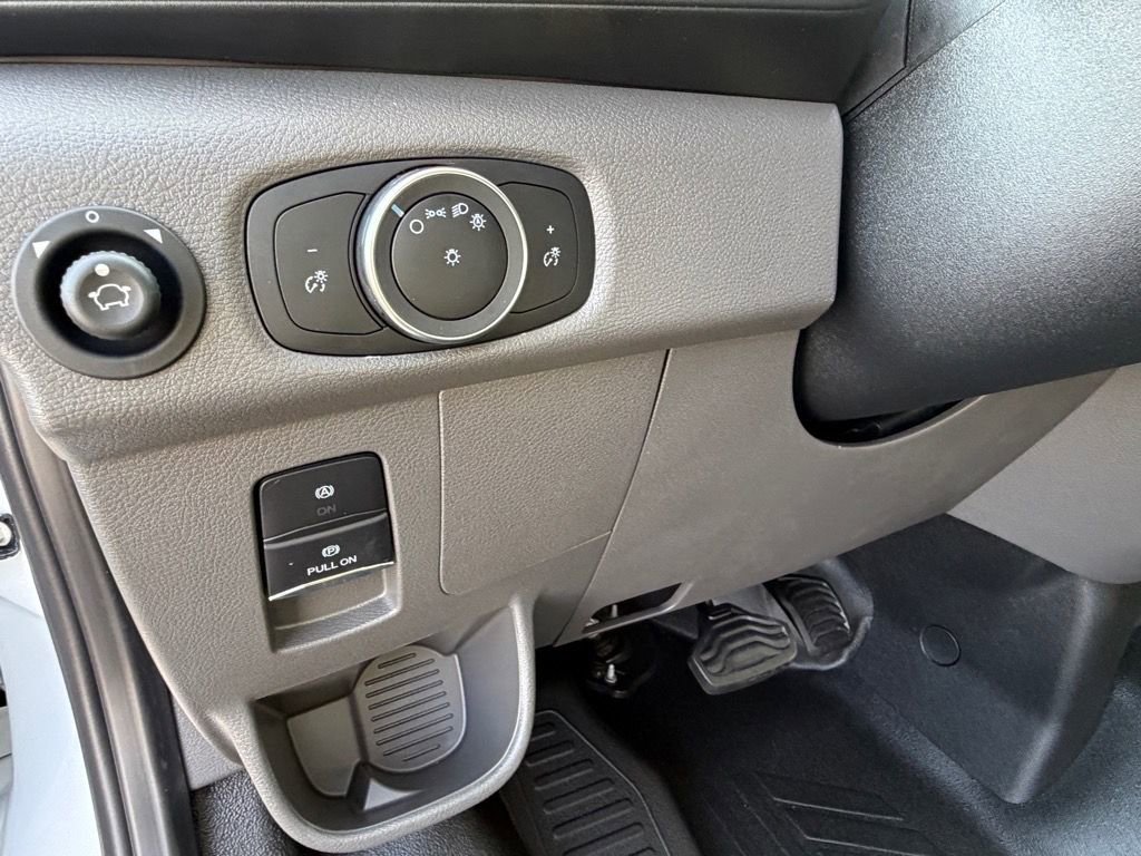New 2025 Ford Transit 150 Low Roof image 10