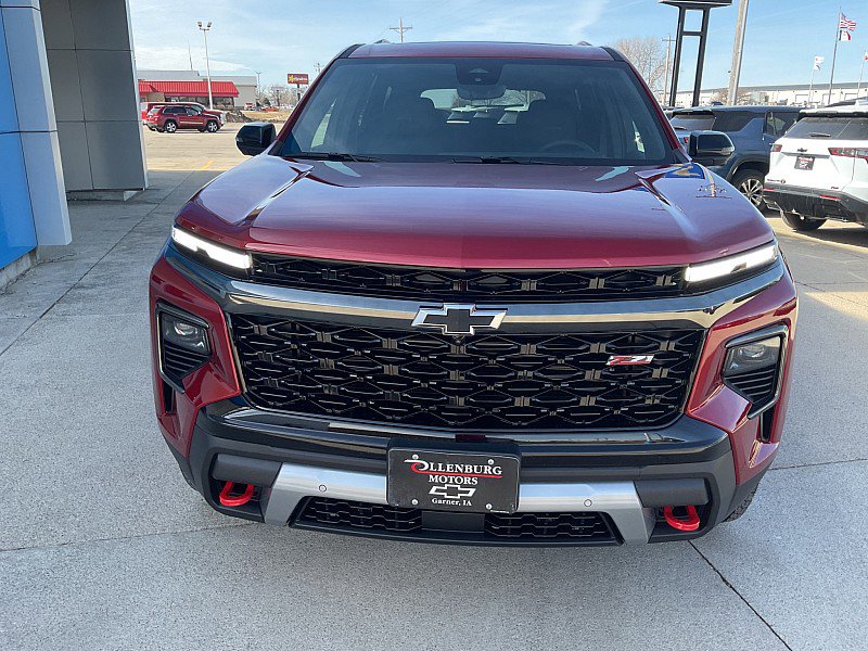 New 2026 Chevrolet Traverse Z71 image 2