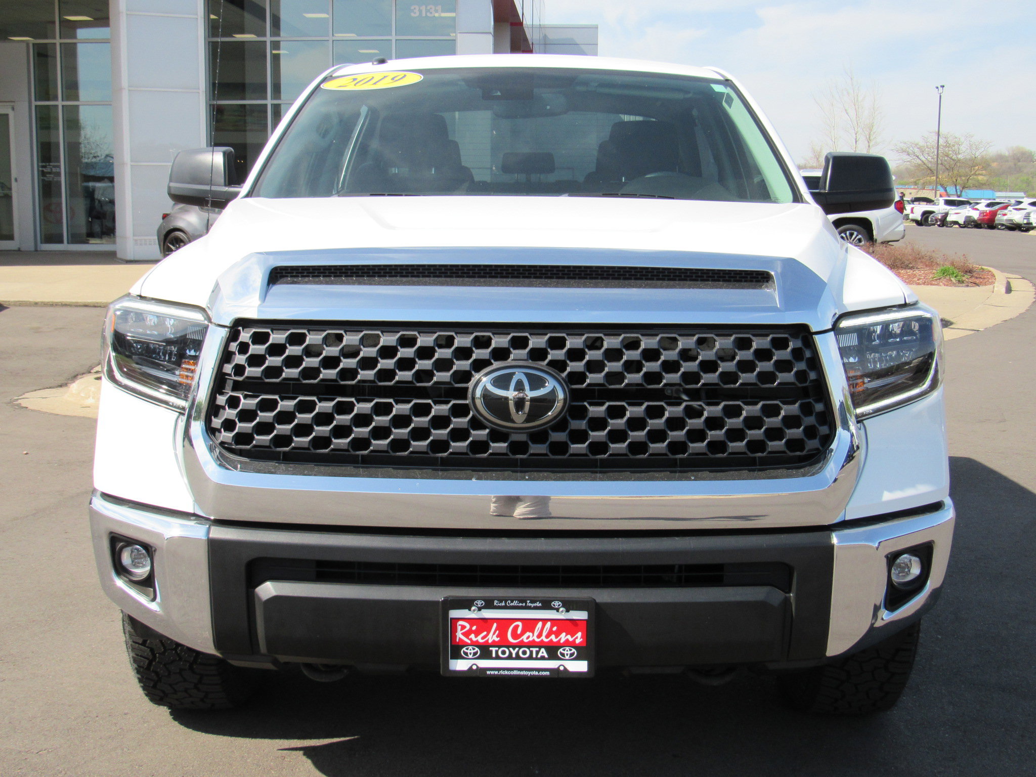 Used 2019 Toyota Tundra SR5 w/ TRD Off Road Package image 3