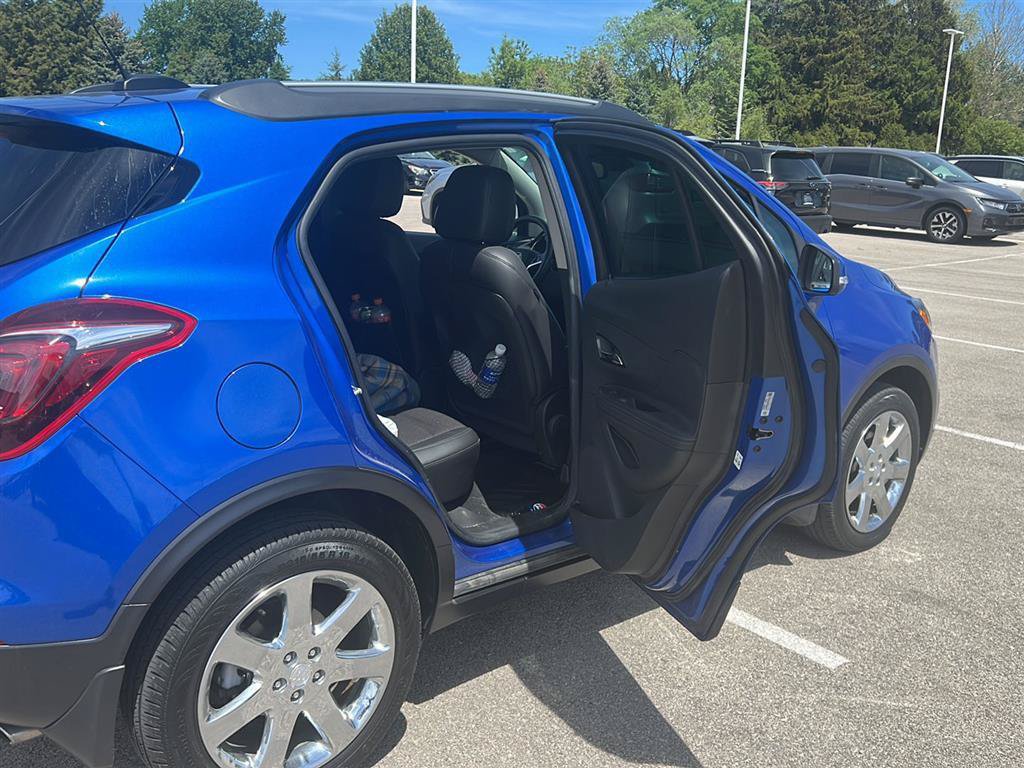 Used 2018 Buick Encore Preferred w/ Experience Buick Package AWD/4WD image 18