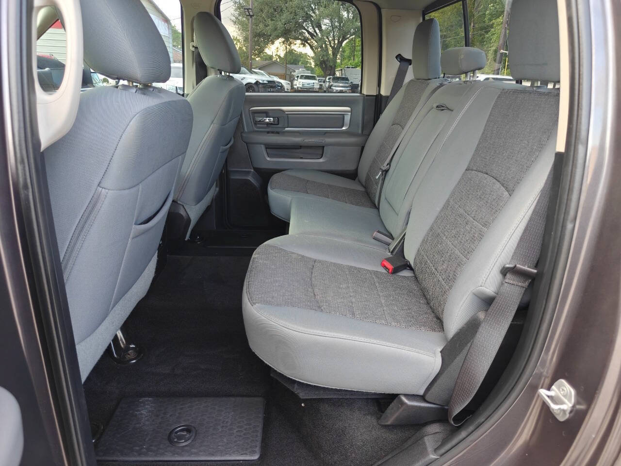 Used 2015 RAM 1500 Lone Star RWD image 15
