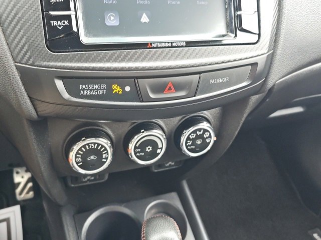 Used 2017 Mitsubishi Outlander Sport LE image 24