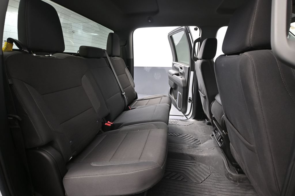 Used 2025 Chevrolet Silverado 2500 LT AWD/4WD image 32