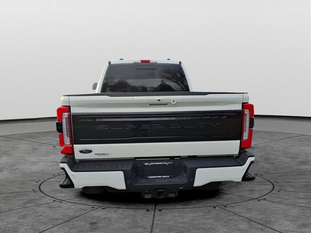 Used 2025 Ford F350 Platinum AWD/4WD image 5