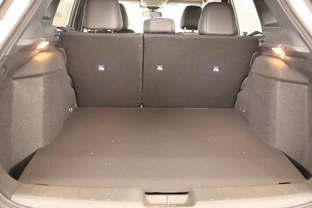 New 2026 Nissan Kicks SR w/ SR Premium Package AWD/4WD image 24