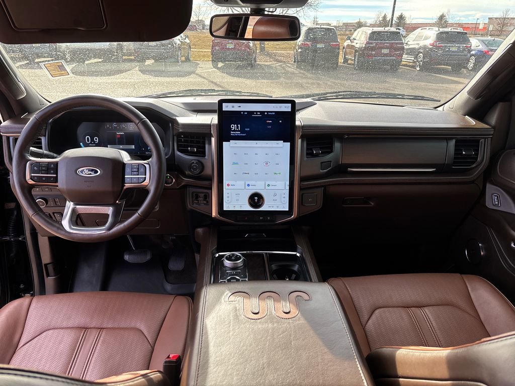 Used 2023 Ford Expedition Max King Ranch image 12