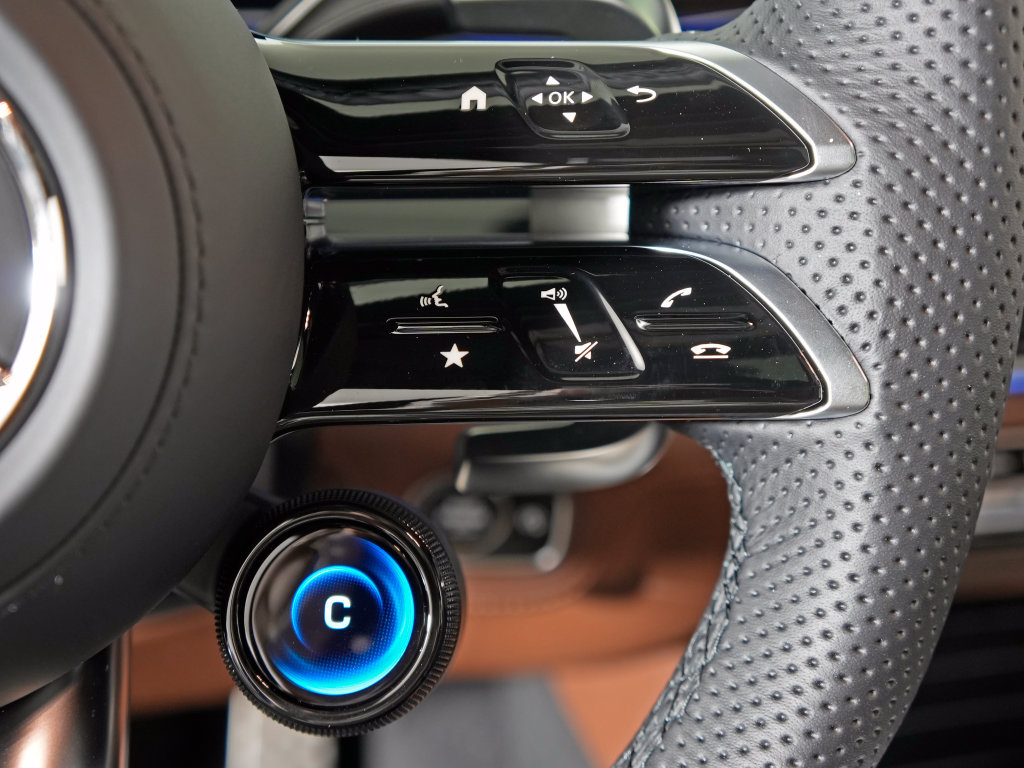 Certified 2026 Mercedes-Benz GLE 53 AMG 4MATIC image 19