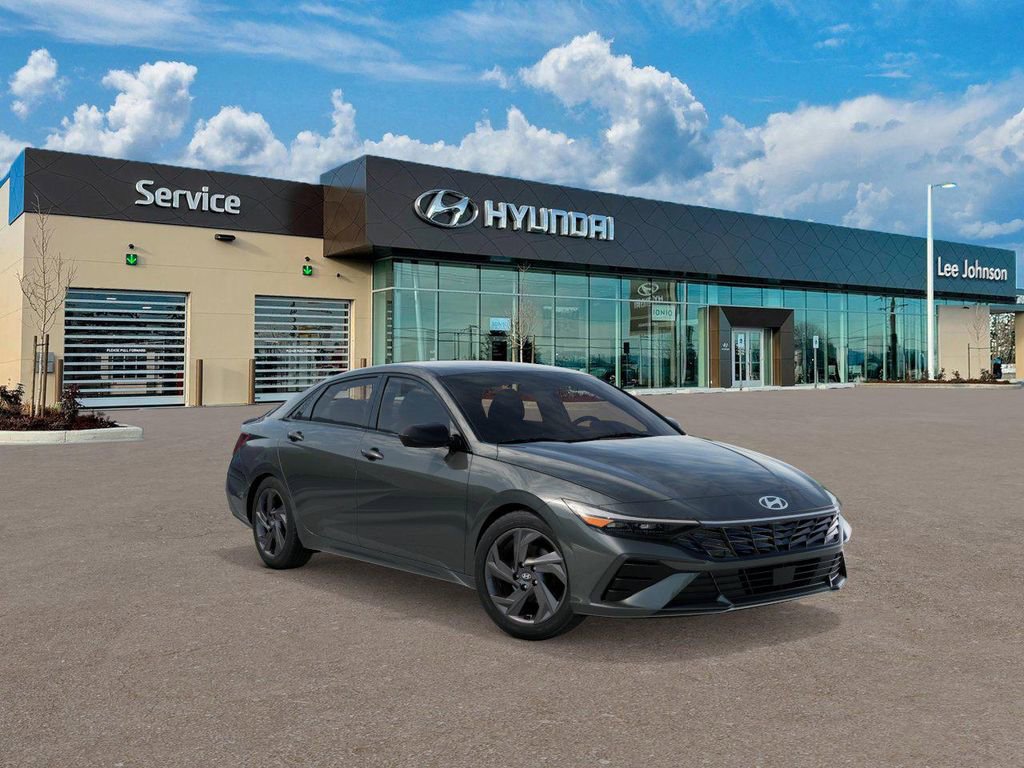 New 2026 Hyundai Elantra Sport FWD image 2