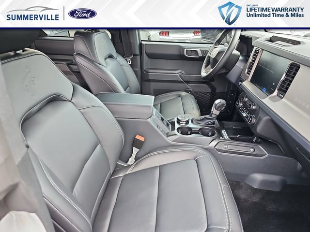 New 2026 Ford Bronco Outer Banks w/ Sasquatch Package AWD/4WD image 12