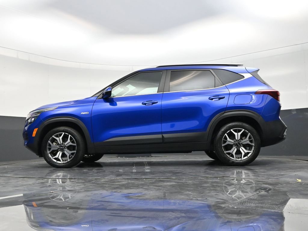 Used 2023 Kia Seltos EX AWD/4WD image 21