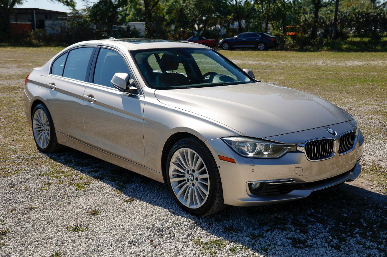 Used 2013 BMW 328i xDrive Sedan image 15