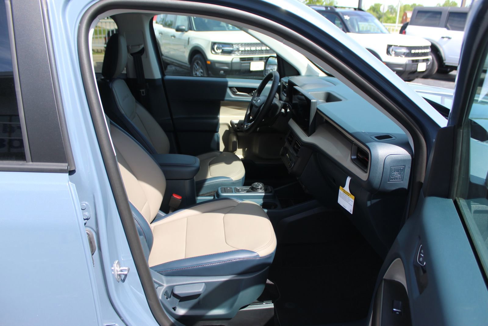 New 2026 Ford Maverick Lariat w/ 4K Tow Package AWD/4WD image 13
