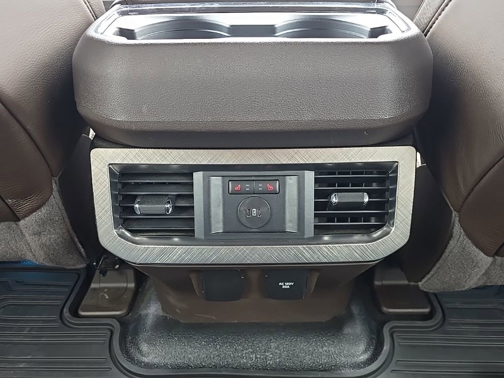 Used 2024 Ford F350 King Ranch image 31