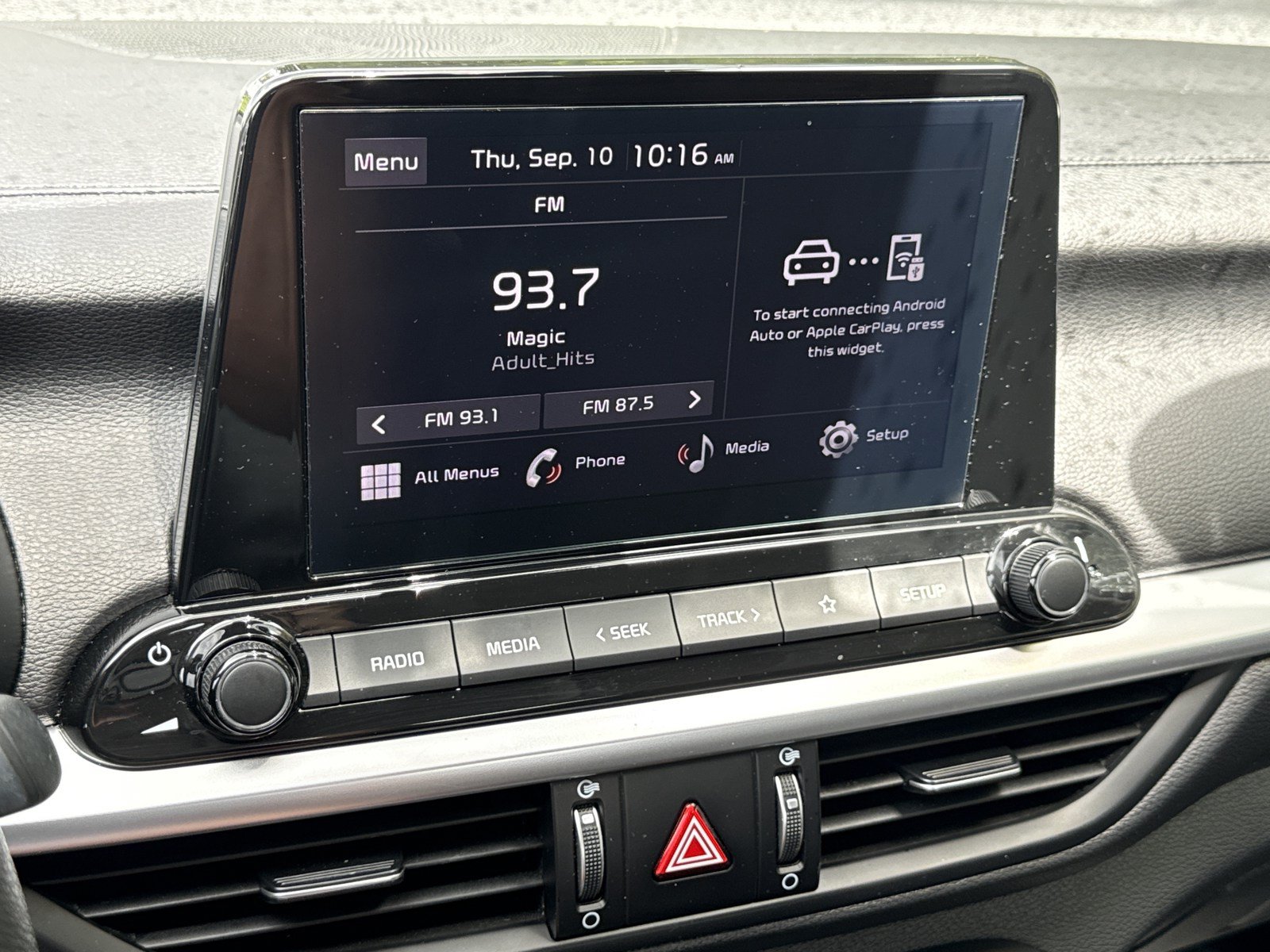 Used 2023 Kia Forte LXS FWD image 20