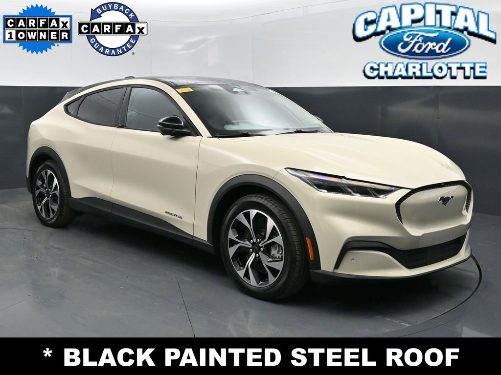 Used 2025 Ford Mustang Mach-E Select w/ Comfort Package Lite image 4