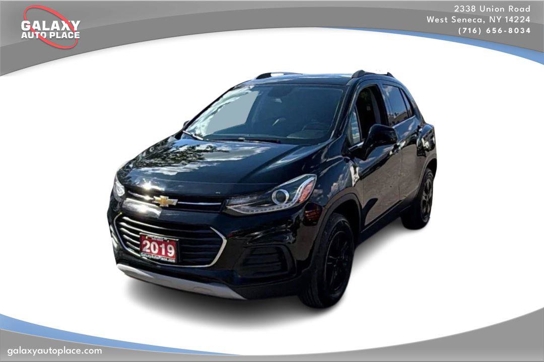 Used 2019 Chevrolet Trax LT w/ LT Convenience Package AWD/4WD image 1