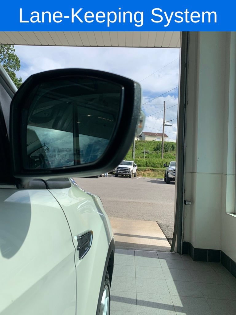 Used 2019 Ford Escape Titanium AWD/4WD image 15