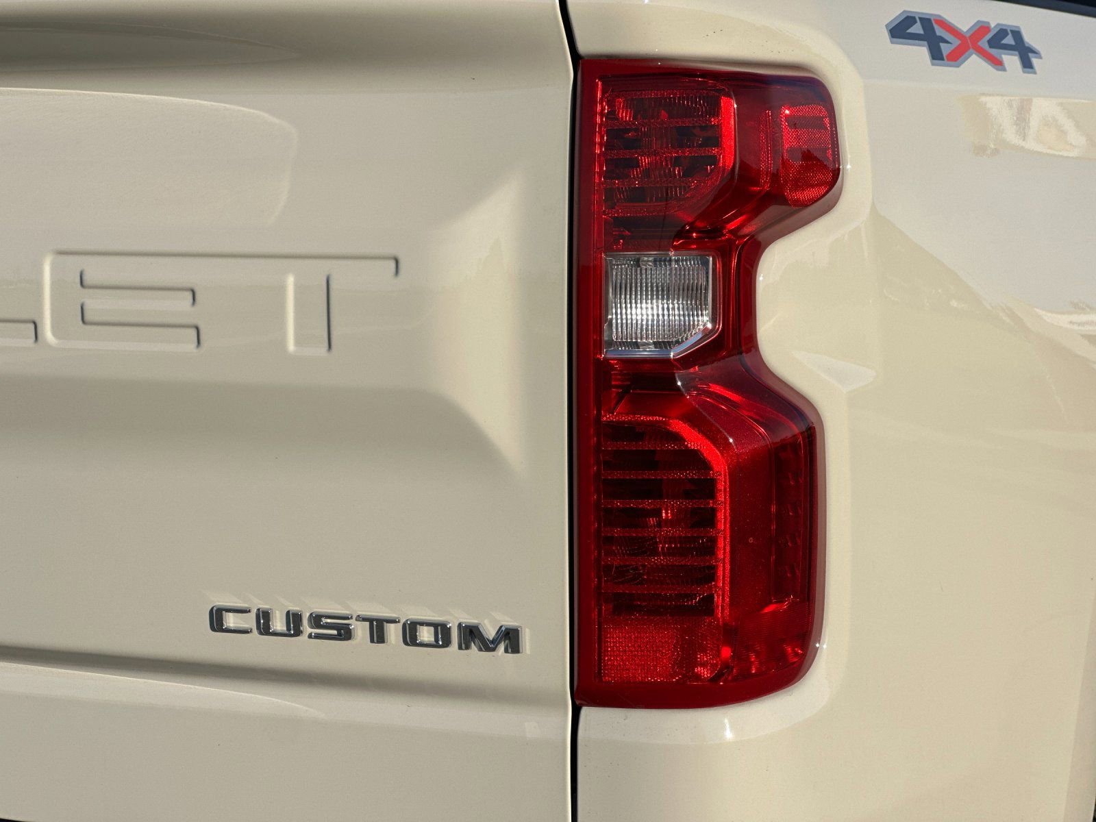 New 2026 Chevrolet Silverado 1500 Custom w/ LPO, Dark Essentials Package image 31