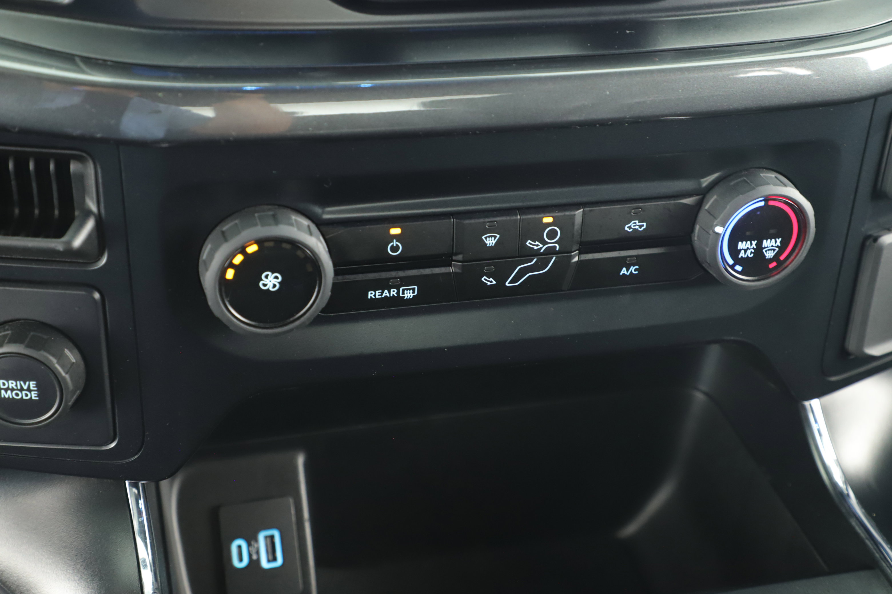 Used 2023 Ford F150 XL w/ STX Appearance Package image 16