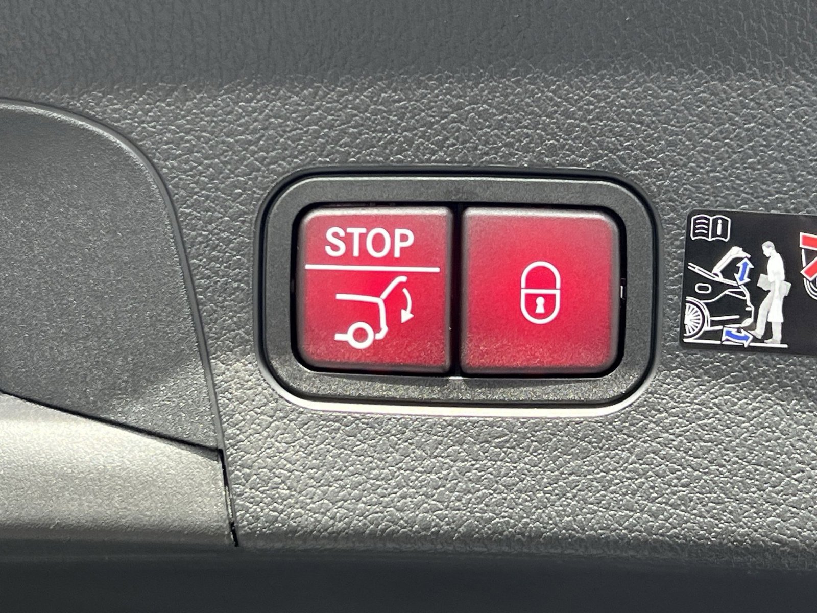 New 2026 Mercedes-Benz GLE 53 AMG 4MATIC Coupe image 25