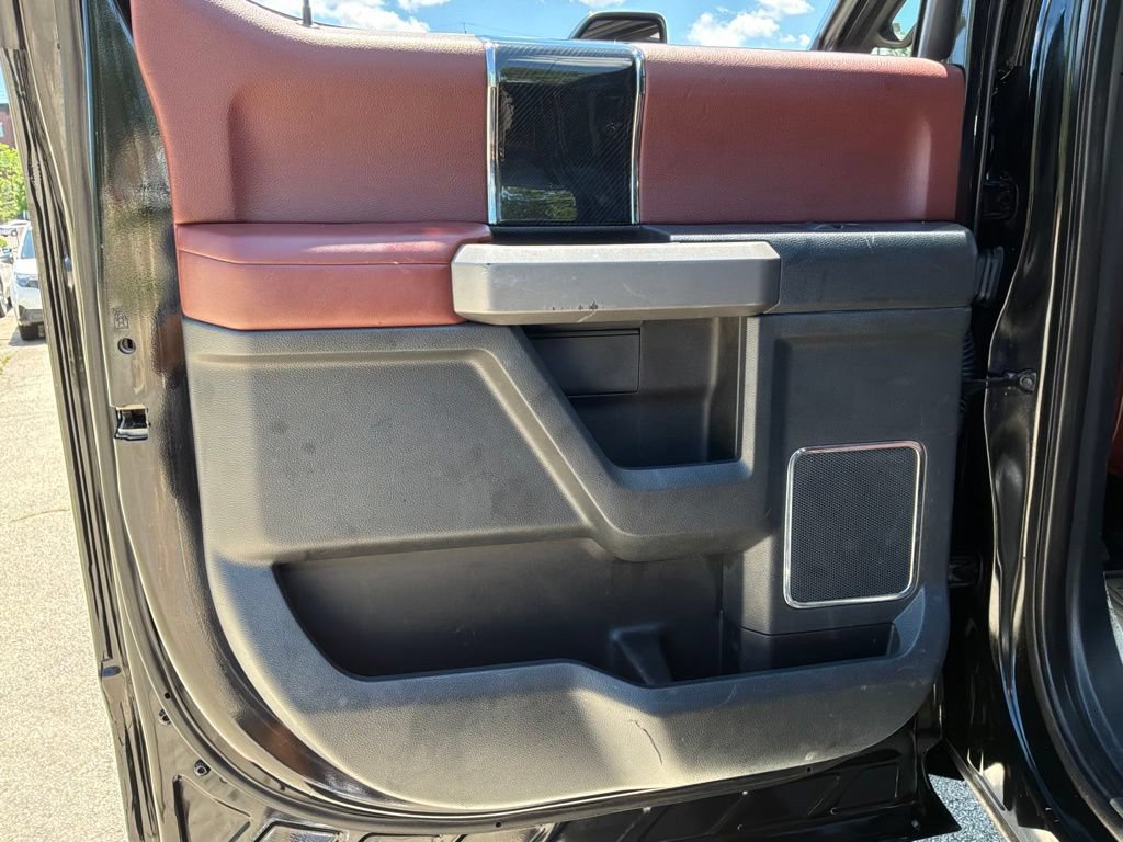 Used 2022 Ford F350 Platinum AWD/4WD image 16