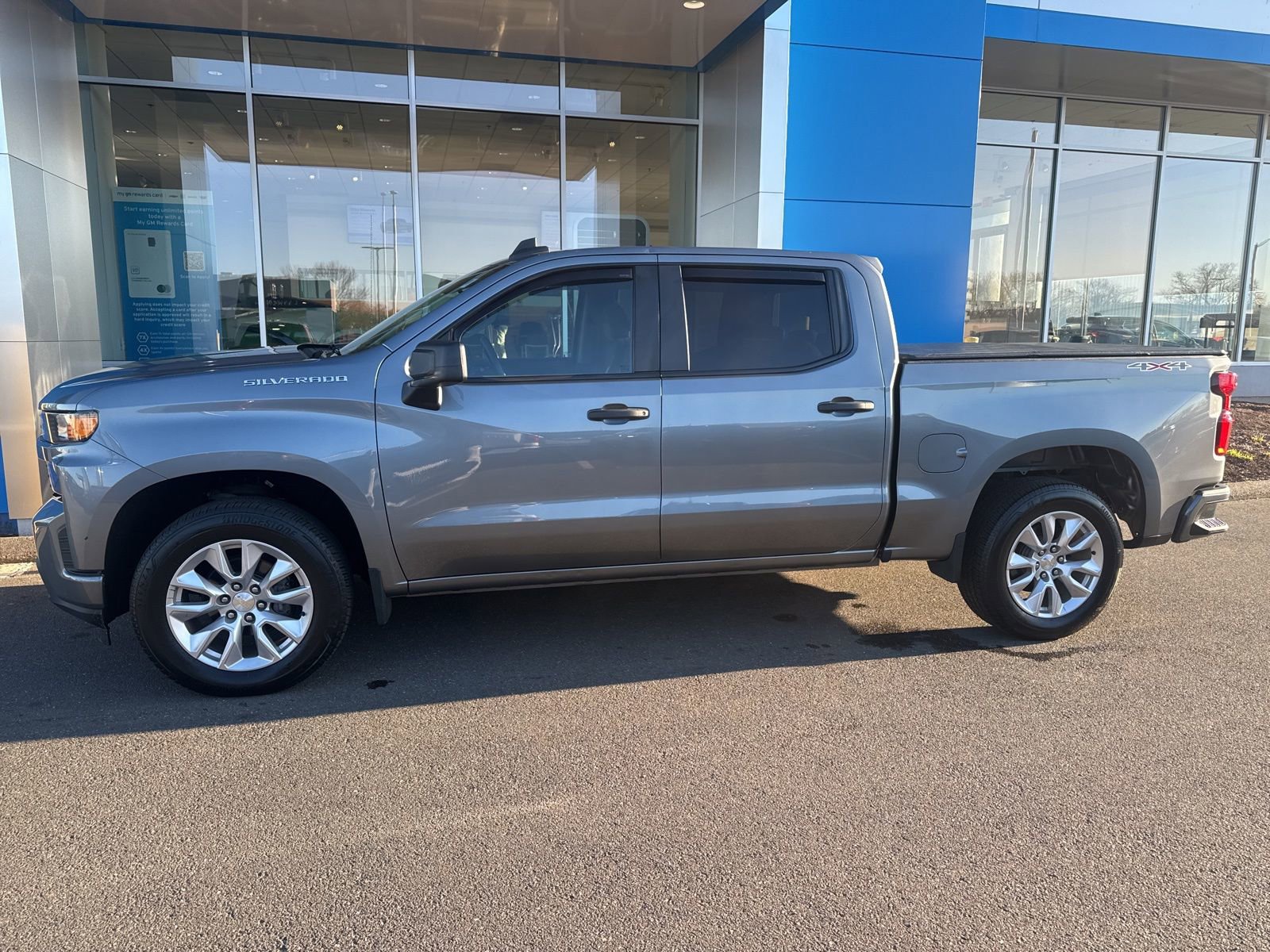 Used 2021 Chevrolet Silverado 1500 Custom image 10