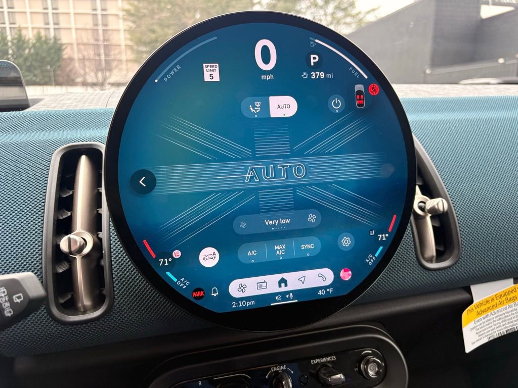 Used 2025 MINI Cooper Countryman S w/ Comfort Package Max image 38