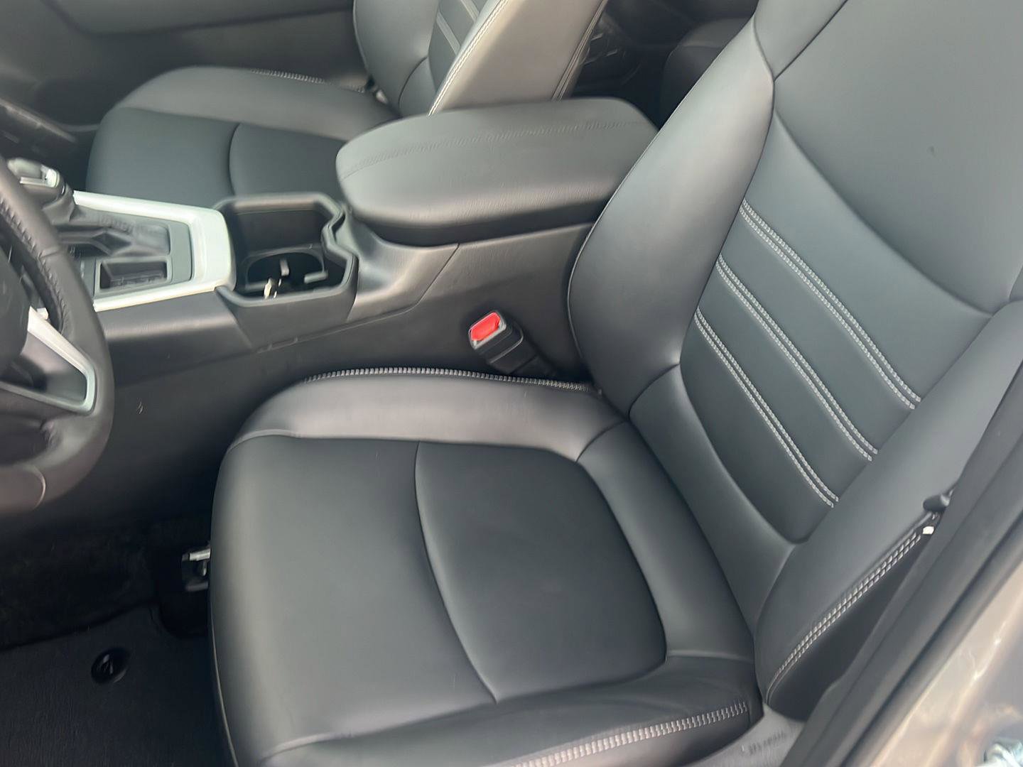 Certified 2025 Toyota RAV4 XLE Premium image 29