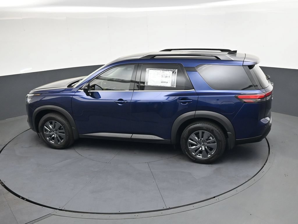 Certified 2026 Nissan Pathfinder SV w/ SV Premium Package FWD image 35