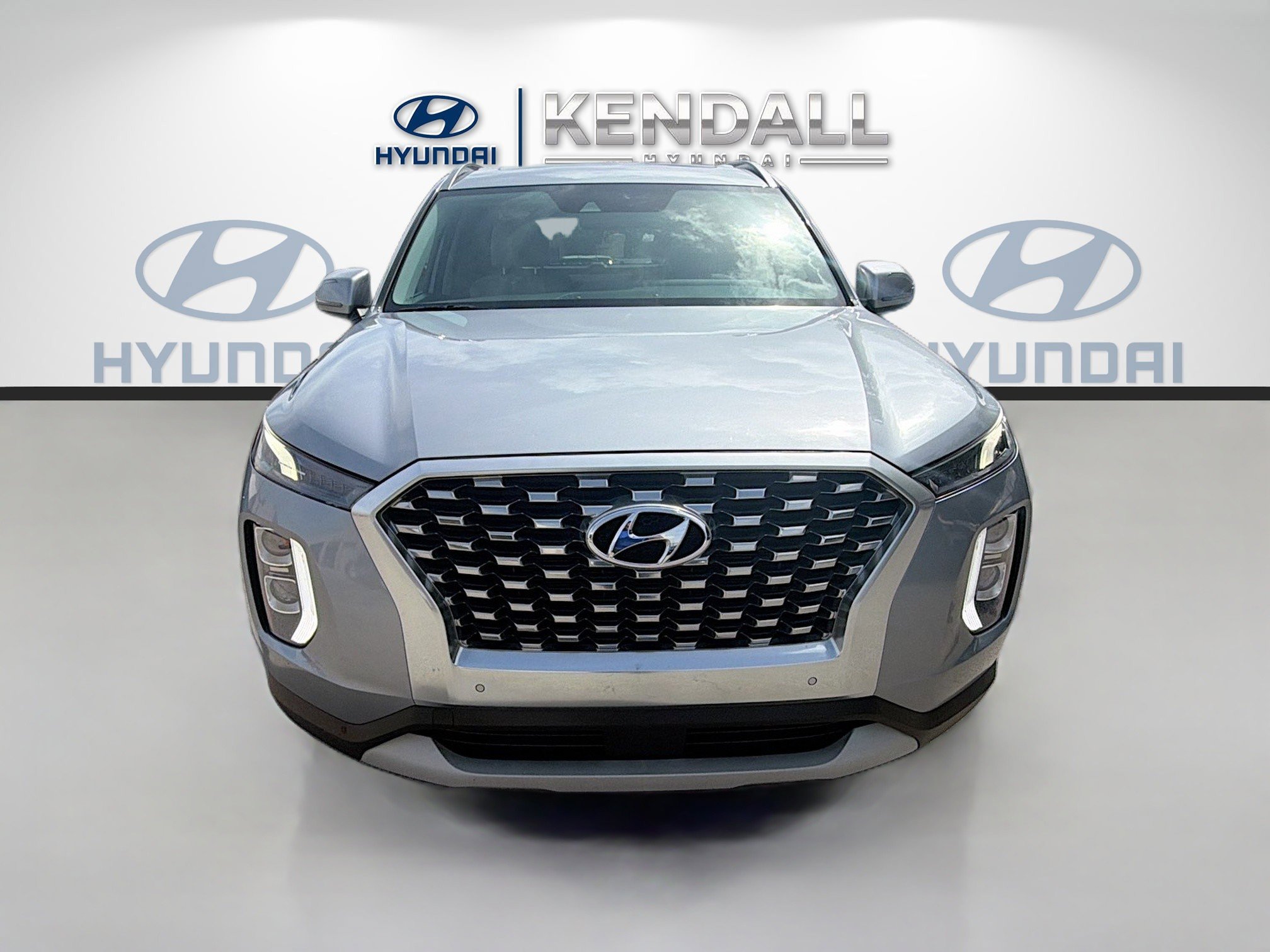 Used 2020 Hyundai Palisade SEL w/ Convenience Package image 2