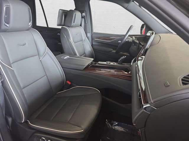 Certified 2024 Cadillac Escalade Premium Luxury AWD/4WD image 10