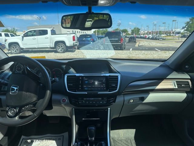 Used 2016 Honda Accord EX-L image 27