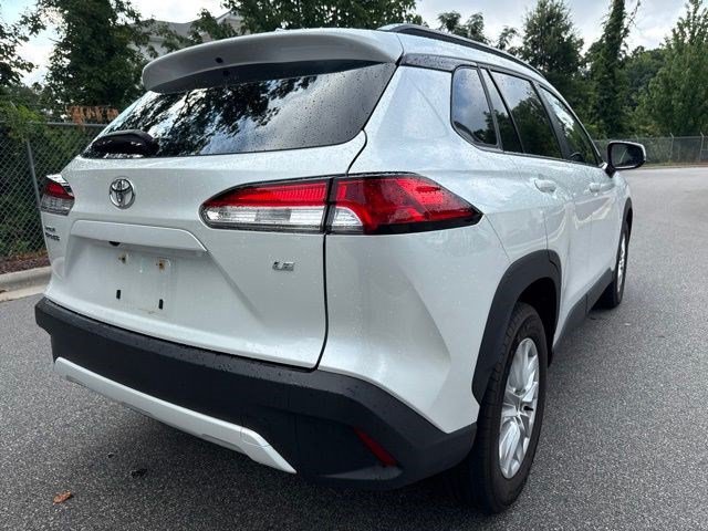 Used 2022 Toyota Corolla Cross LE FWD image 13