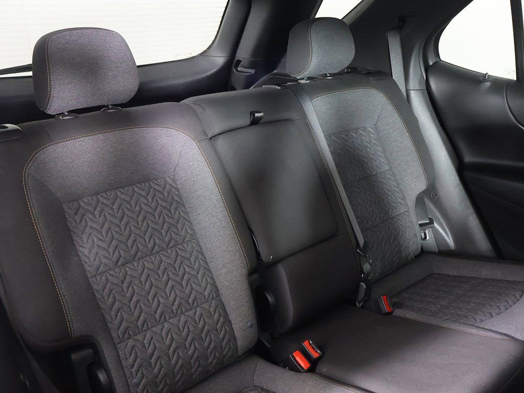 Used 2023 Chevrolet Equinox LT AWD/4WD image 32