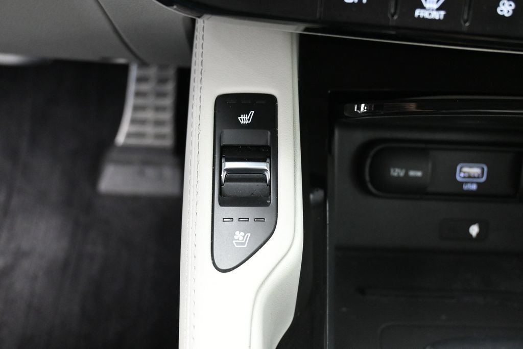Used 2020 Kia Telluride SX w/ SX Prestige Package AWD/4WD image 24