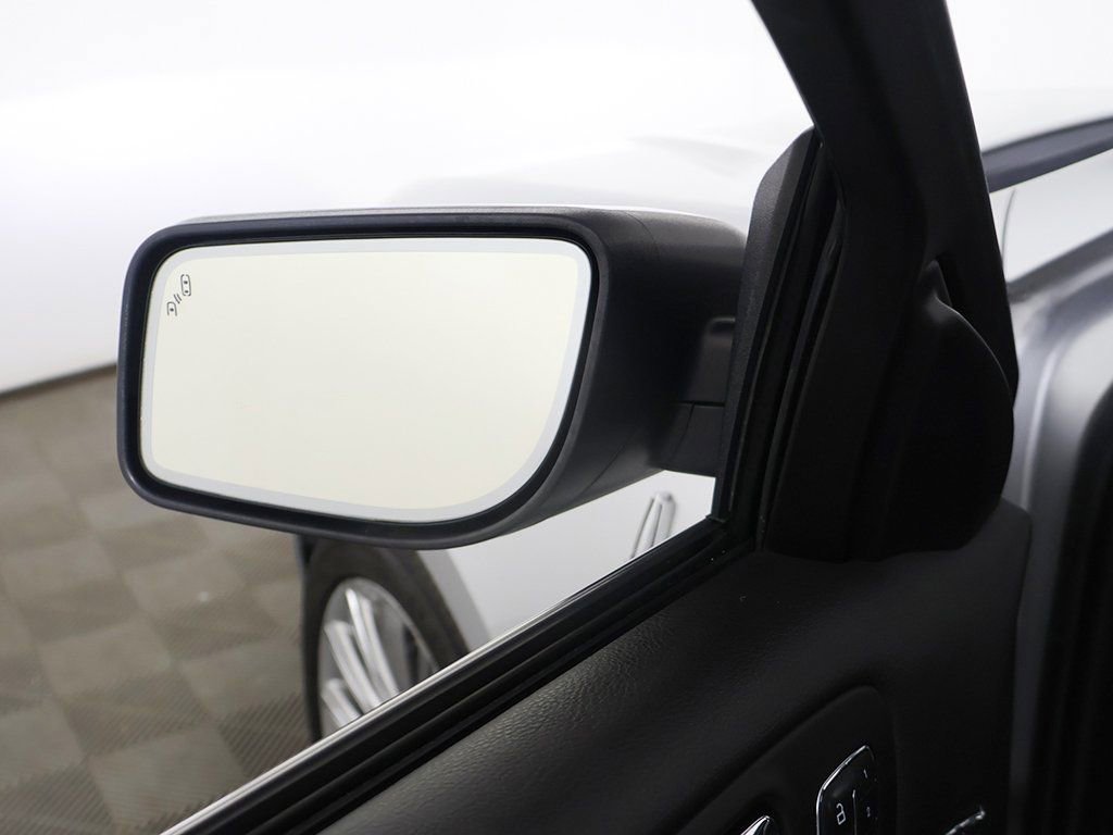 Used 2016 Lincoln MKS AWD w/ Equipment Group 101A image 33