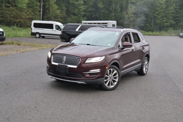 Used 2019 Lincoln MKC Select w/ Select Plus Package AWD/4WD image 1