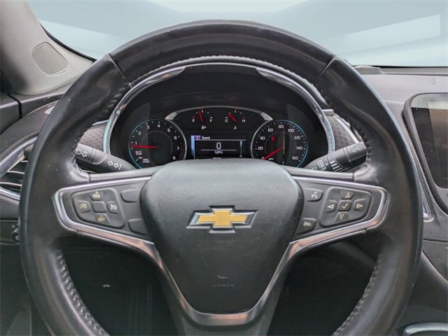 Used 2017 Chevrolet Malibu LT image 30