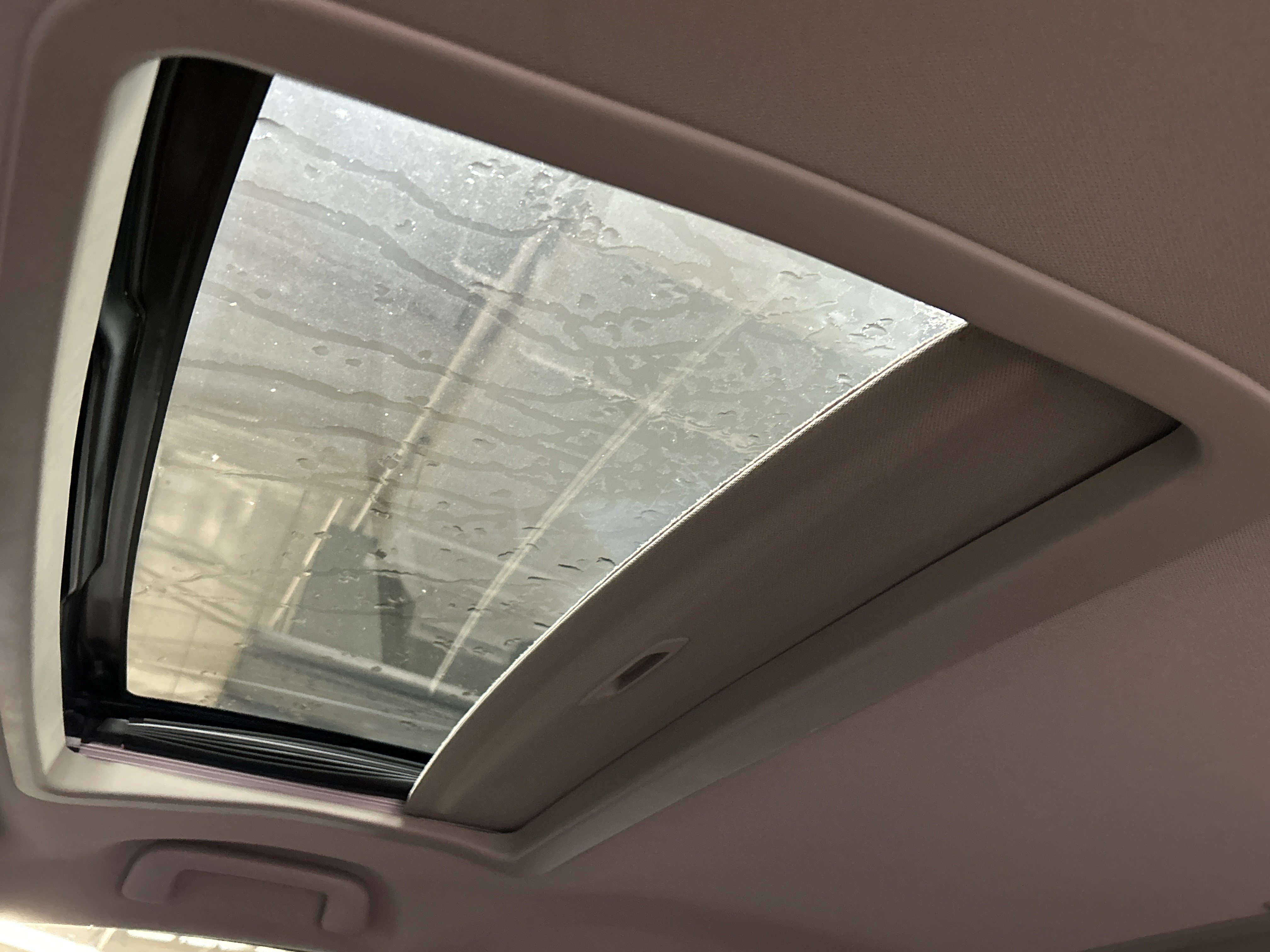 Used 2020 Toyota Sienna Limited FWD image 10